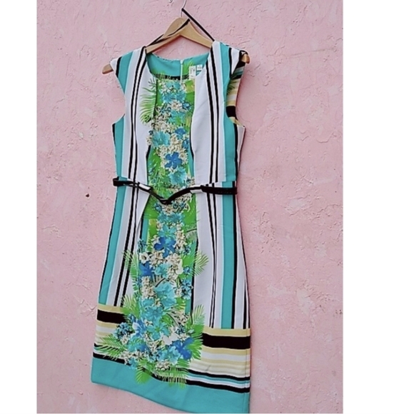 EMMA AND MICHEL FLORAL IVORY GREEN DRESS - Picture 4 of 6